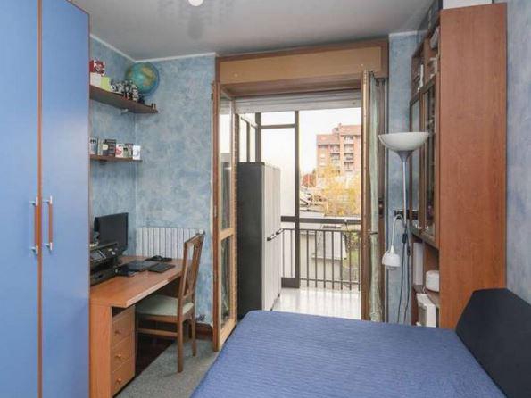 Foto 2 Appartamento in Vendita in Via Virgilio - Pomezia (RM)