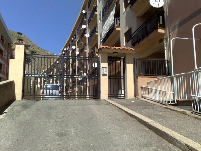 Foto Appartamento in Vendita in Via Umberto Terracini Nuova Presenza Pal. D  - Messina (ME)
