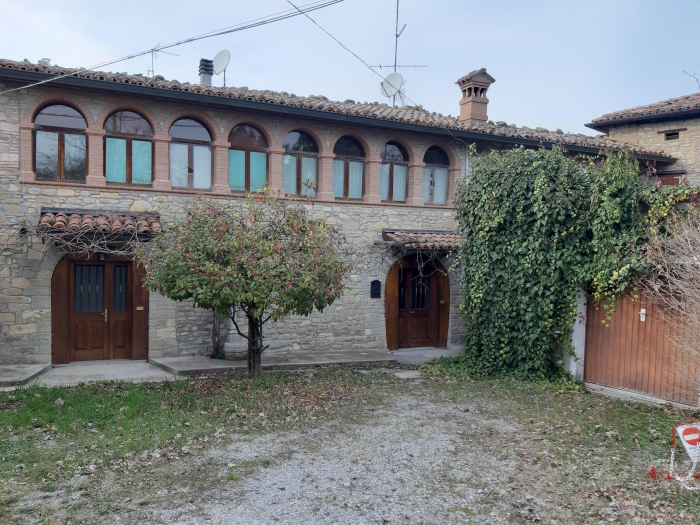 Foto principale Casa indipendente in Vendita in Via Borella, Lodrignano - Neviano degli Arduini (PR)
