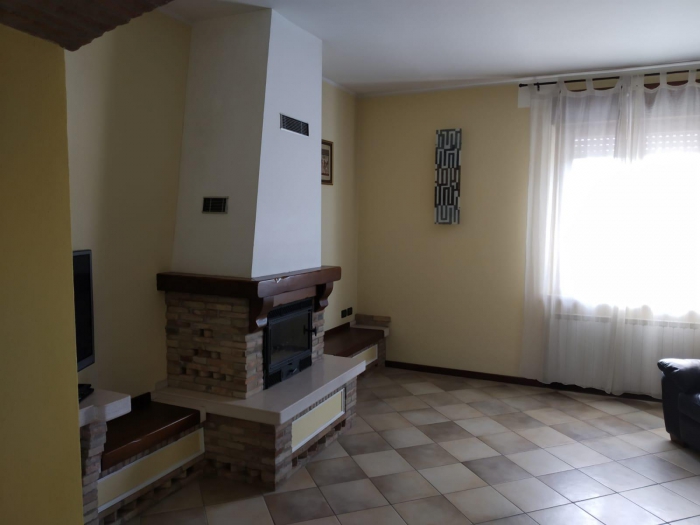 Foto 2 Appartamento in Vendita in Via Turati 6 - Adria (RO)