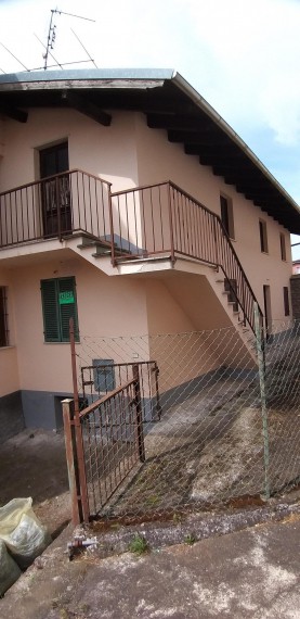 Foto principale Casa indipendente in Vendita in Via Umberto I - Morbello (AL)