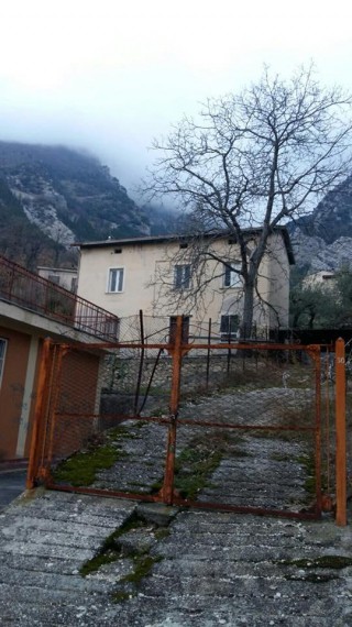 Foto 4 Casa indipendente in Vendita in Via Collegioacchino - Taranta Peligna (CH)