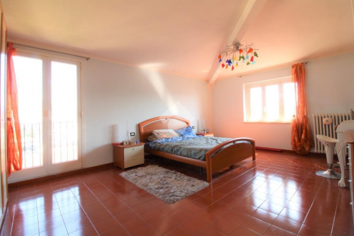 Foto 3 Appartamento in Vendita in Viale San Bartolomeo 347 - La Spezia (SP)
