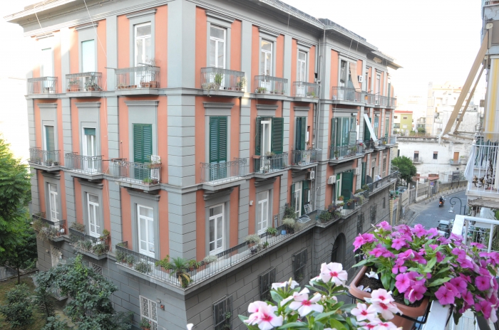 Foto Appartamento in Vendita in Via Giacinto Gigante, 1/b - Napoli (NA)