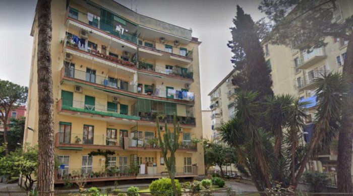 Foto Appartamento in Vendita in Via Lieti Capodimonte - Napoli (NA)