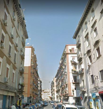Foto Appartamento in Vendita in Via Torino (centro) - Napoli (NA)