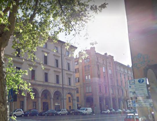 Foto Appartamento in Vendita in Via Irnerio - Bologna (BO)