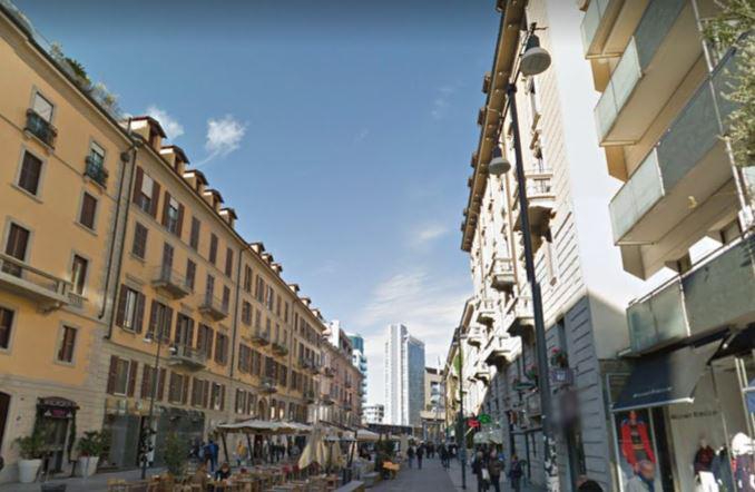 Foto Appartamento in Vendita in Corso Como (Centro) - Milano (MI)