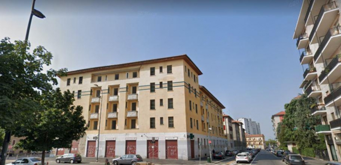 Foto Appartamento in Vendita in Via Comacchio - Milano (MI)