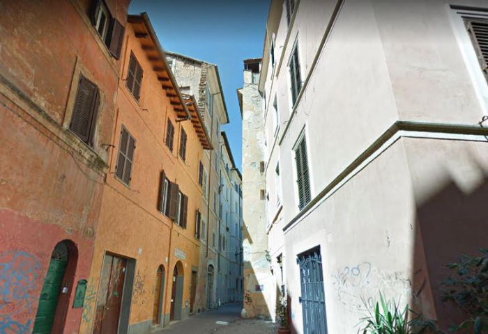 Foto Appartamento in Vendita in Vicolo Del Giglio - Roma (RM)