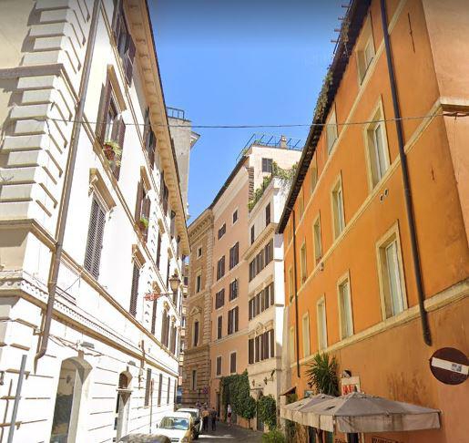 Foto principale Appartamento in Vendita in Via Del Pavone - Roma (RM)