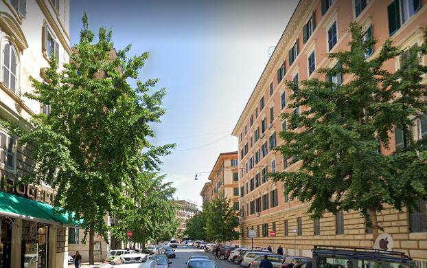 Foto principale Appartamento in Vendita in Via Terenzio - Roma (RM)
