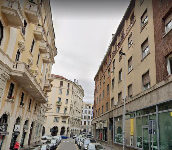 Foto Appartamento in Vendita in Via Urbano III - Milano (MI)
