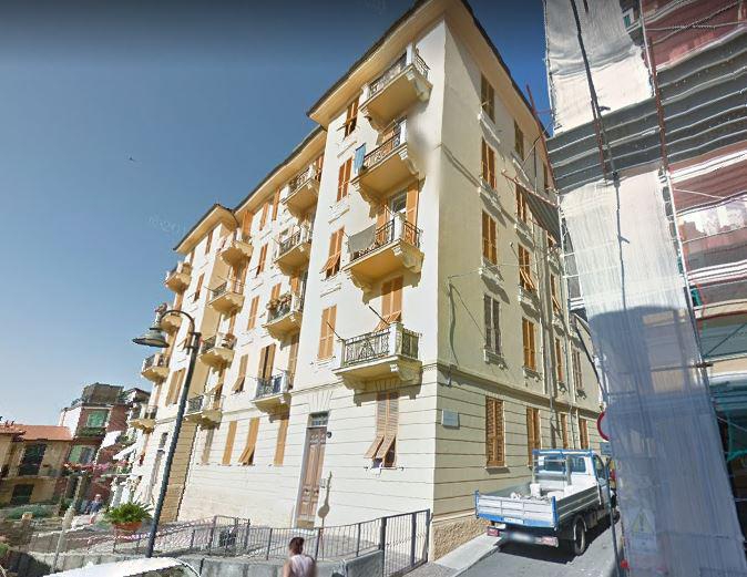 Foto Appartamento in Vendita in Via Pontremoli - Lerici (SP)