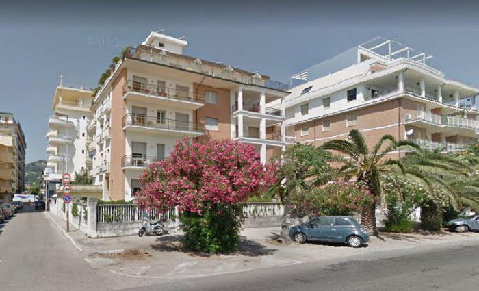Foto Appartamento in Vendita in Viale Marconi - San Benedetto del Tronto (AP)