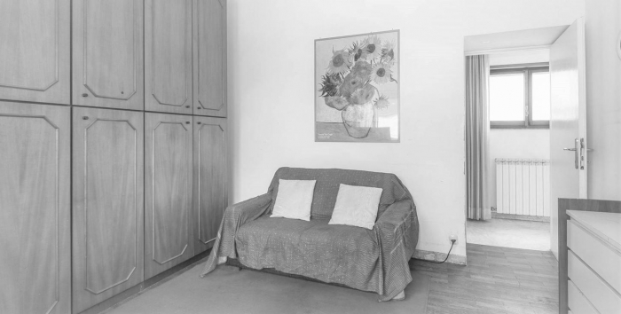 Foto Appartamento in Vendita in Via Giovanni Isola - Massa (MS)