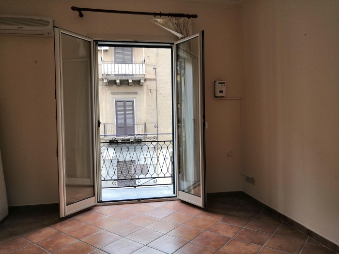 Foto Appartamento in Vendita in Via Serpotta 36 Palermo  - Palermo (PA)