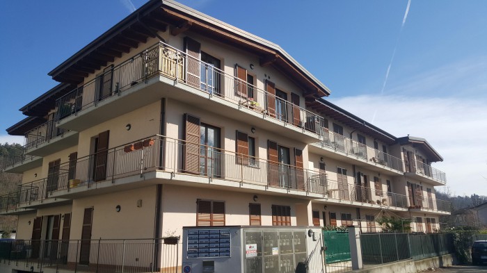 Foto principale Appartamento in Vendita in Via Degli Iris 5 - Sesto Calende (VA)