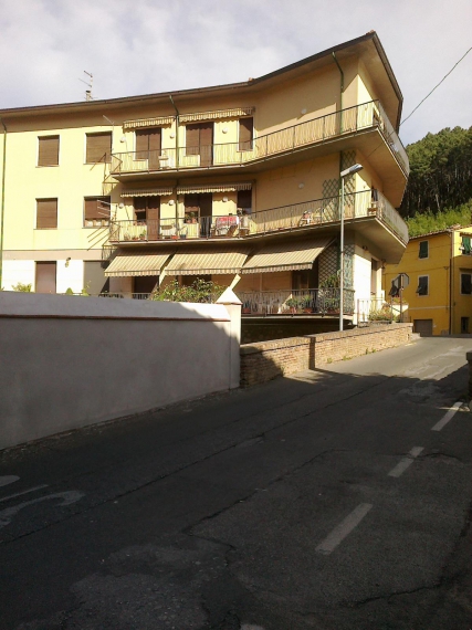 Foto 2 Appartamento in Vendita in Piazza Repubblica 3 - Buti (PI)