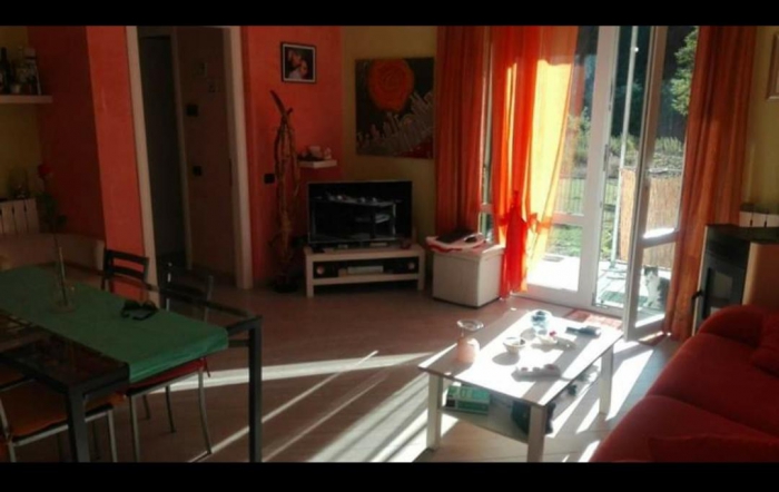 Foto 4 Appartamento in Vendita in Via Graveglia 85 - Riccò del Golfo di Spezia (SP)