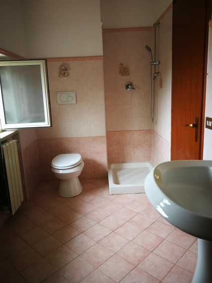 Foto 2 Appartamento in Vendita in Adiacente Vermicino  - Roma (RM)