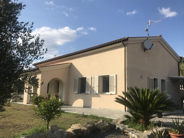 Foto 4 Casa indipendente in Vendita in Via Valdana 19 - Portoferraio (LI)
