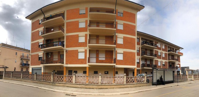 Foto Appartamento in Vendita in Via Vittorio Veneto  - Poggiorsini (BA)