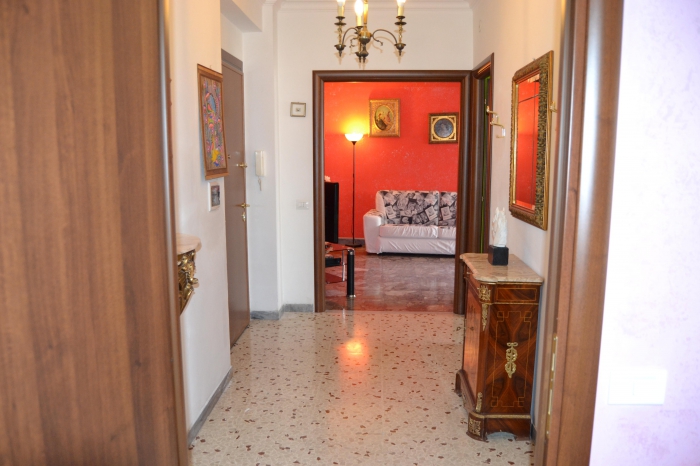 Foto 5 Appartamento in Vendita in Via L.v. Bertarelli - Roma (RM)