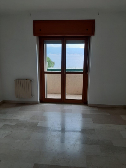 Foto 5 Appartamento in Vendita in Via Nazionale 117 - Reggio di Calabria (RC)