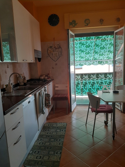 Foto 4 Appartamento in Vendita in Via Borgoratti  - Genova (GE)