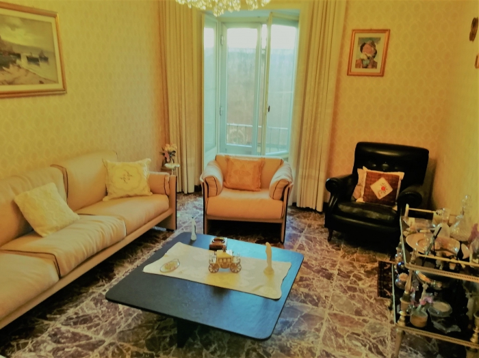 Foto 2 Appartamento in Vendita in Via Giuseppe Garibaldi 312 - Catania (CT)
