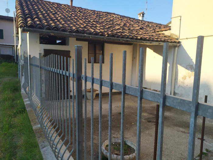 Foto principale Casa indipendente in Vendita in Via Battisti - Somaglia (LO)