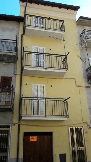 Foto Casa indipendente in Vendita in Viale Regina Margherita, 46 - Antrodoco (RI)