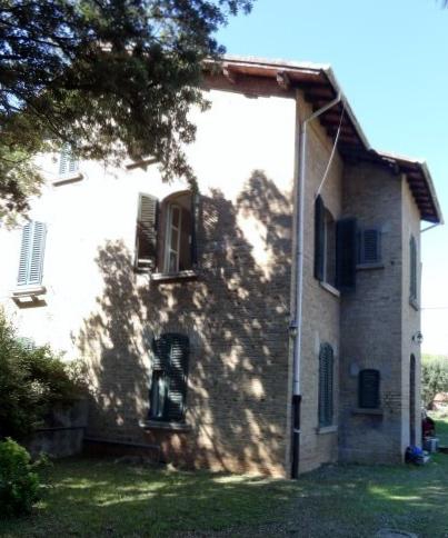 Foto Villa in Vendita in Via Dante Alighieri 19 - Rosignano Marittimo (LI)