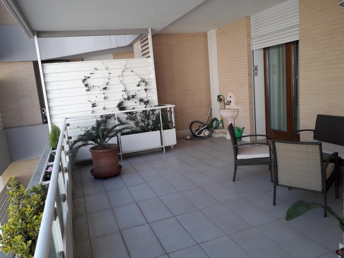 Foto Appartamento in Vendita in Via Luigi De Marchi, 73a - Roma (RM)