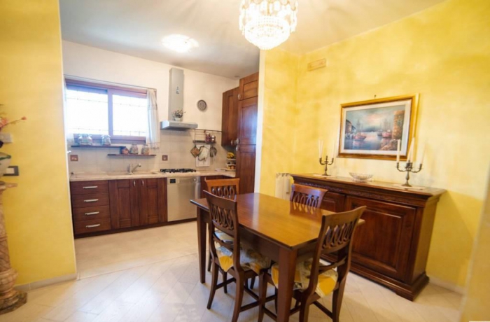 Foto 3 Appartamento in Vendita in Via Dei Ceraseti - Marino (RM)