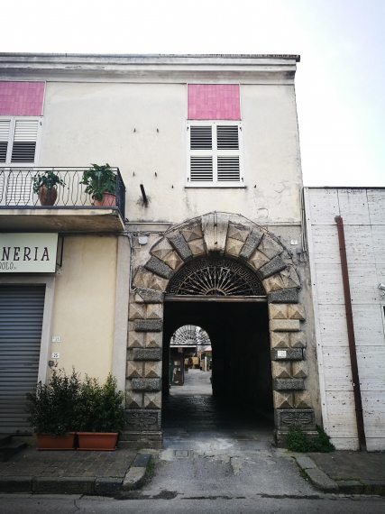 Foto Appartamento in Vendita in Piazza Italia - Taurianova (RC)