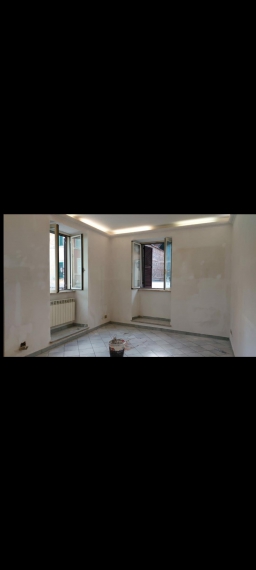 Foto Appartamento in Vendita in Via Guido Farina - Albano Laziale (RM)