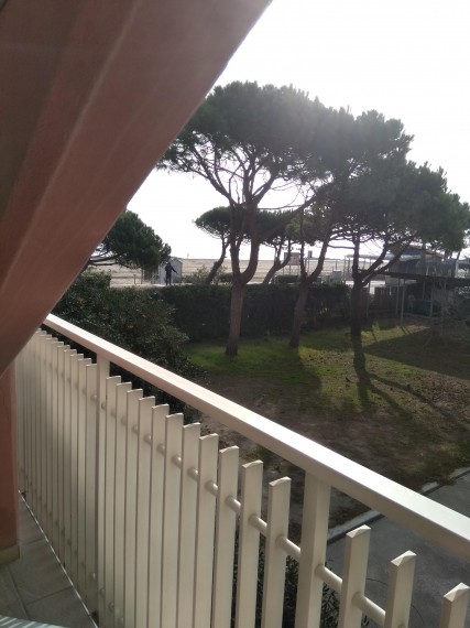 Foto 2 Appartamento in Vendita in Viale Marconi Guglielmo - Caorle (VE)