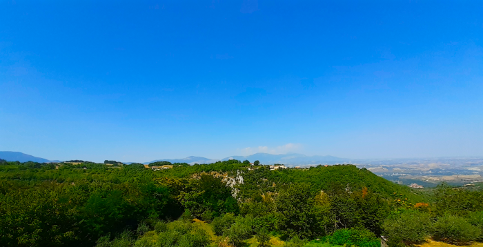 Foto Villa in Vendita in Via Piano Delle Castagne - Roccamorice (PE)