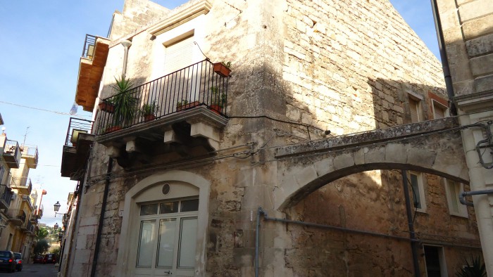 Foto principale Casa indipendente in Vendita in Corso Vittorio Emanuele, 258 - Modica (RG)