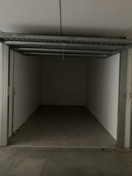Foto 2 Garage o box in Vendita in Via Piave 8 - Cavenago di Brianza (MB)
