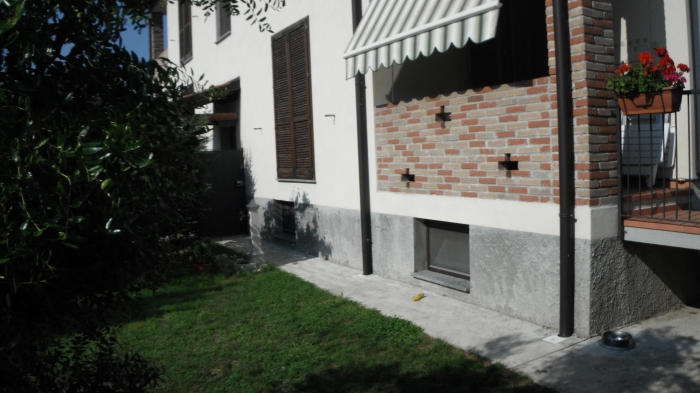 Foto Appartamento in Vendita in Via Moro - Castelgerundo (LO)