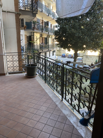 Foto 4 Appartamento in Vendita in Via Michele Pietravalle 4 - Napoli (NA)