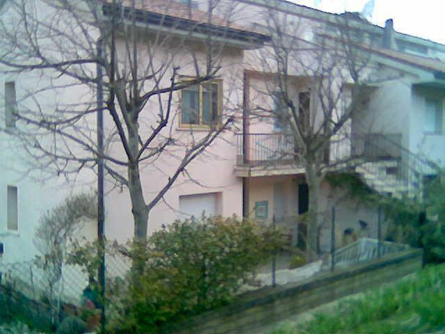 Foto Appartamento in Vendita in Via Del Cattaone 4 - Sambuci (RM)