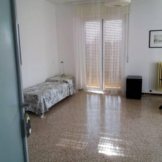 Foto Appartamento in Affitto in Via Alessandro Guidi, 8  - Pavia (PV)