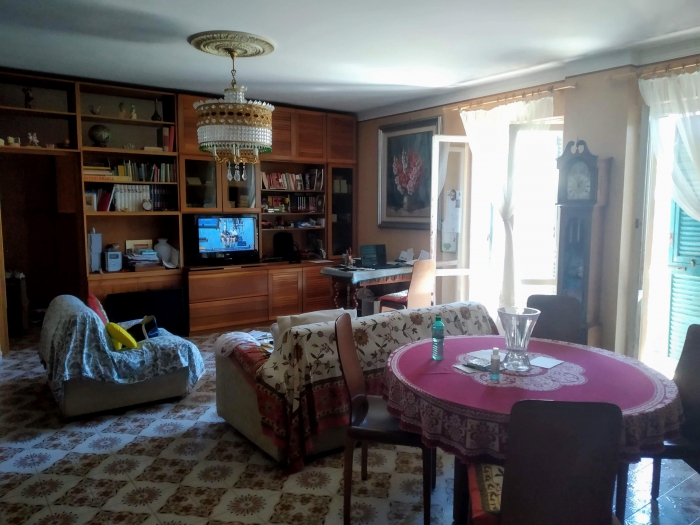 Foto Appartamento in Vendita in Via Vercelli - Lavagna (GE)