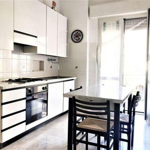 Foto 4 Appartamento in Vendita in Via Campomorone 24c - Genova (GE)