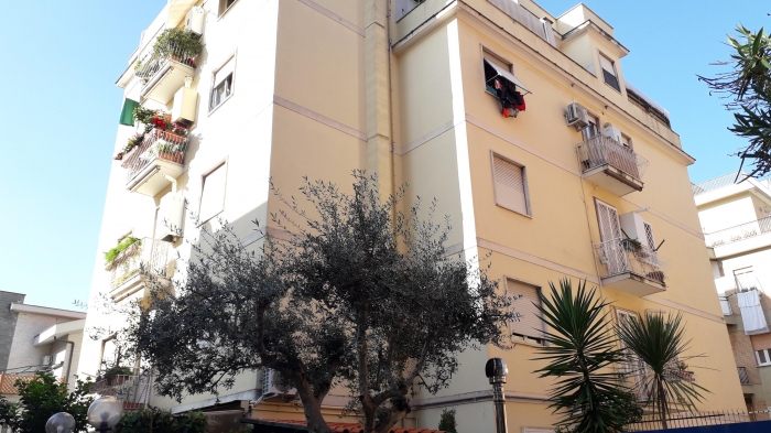 Foto principale Appartamento in Vendita in Via Ernesto Lugaro - Roma (RM)