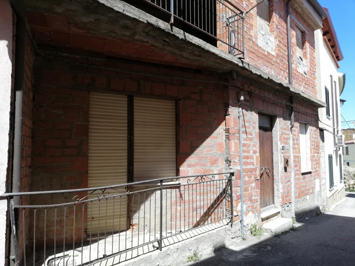 Foto Casa indipendente in Vendita in Via Cristoforo Colombo, 16 - Siniscola (NU)